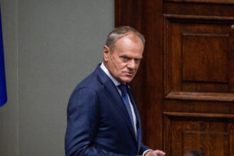 polonia va reduce tva ul la combustibili la 8 din cauza conflictului din iran afirma premierul donald tusk 69c548ec1107c