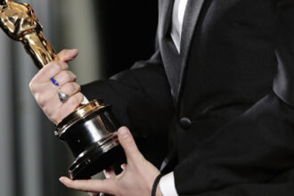 premiile oscar 2026 lista completa a nominalizarilor cine are cele mai mari sanse la trofee si la ce ora incepe gala in romania 69b10747350f6