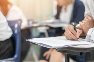 simulare bacalaureat 2026 modele de subiecte pentru proba la alegere a profilului lista materiilor in functie de specializare 69bf87dd4894b