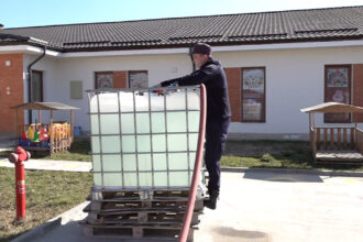 video criza apei continua la curtea de arges zeci de mii de oameni nu au apa potabila de patru luni 69aebfbe90ab0