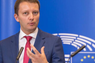 video eurodeputat pnl dupa ce grindeanu s a plans la bruxelles de problemele coalitiei liderii ue au vazut tentativa de colaborare psd aur 69c54c5b3a393