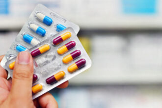 video jumatate dintre medicamentele vandute online sunt false autoritatile romane avertizeaza asupra riscurilor 69c510909eff7