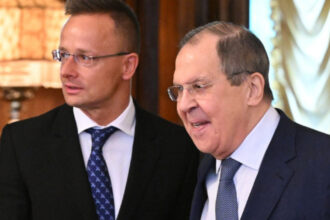 video sunt intotdeauna la dispozitia dumneavoastra inregistrare scursa in presa intre ministrul de externe al ungariei si serghei lavrov 69cba49225a39
