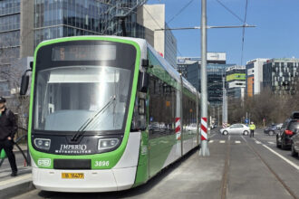 video tramvaiul 5 revine pe sine dupa doi ani de pauza traseu extins intre baneasa si pantelimon 69ad55970b176