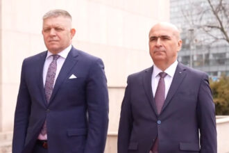videofoto robert fico vizita in romania ilie bolojan ne dorim ca regiunea noastra sa aiba o participare mai puternica prin companii 69c67ae18703b