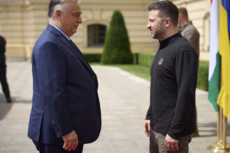 volodimir zelenski il ameninta pe viktor orban vom da adresa baietilor nostri sa l sune si sa vorbeasca pe limba lor 69a9b5a1145fe