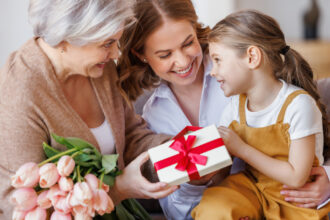 ziua mamei sau ziua internationala a femeii ce se sarbatoreste de fapt in fiecare an pe 8 martie 69ad20e661f3d