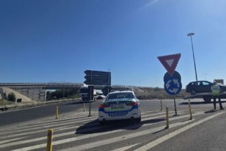 accident grav in sensul giratoriu de la agigea intre un tir si un scuter un barbat a ajuns la spital 69eb7550778b8