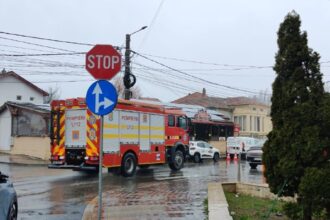 alerta in mangalia barbat gasit lesinat in masina dus de urgenta la spital 69ce317a2564a