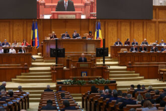 analiza romania intre stabilizare fiscala si instabilitate politica paradoxul care alimenteaza aur coalitia in fata crizei autoinduse tvp 69e877d9cccfb