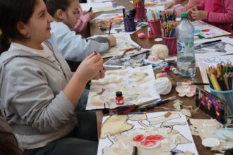 atelier de colaj cu tema de paste la muzeul de arta din constanta 69d76c3802ee8