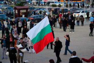 bani pentru voturi in bulgaria plicuri cu sute de mii de euro si liste cu date personale pregatite inainte de alegeri 69e215188ea28