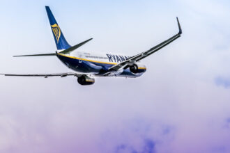 conflictul din orientul mijlociu afecteaza zborurile low cost companiile reduc cursele 69f0f1054ba27