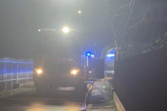 constanta incendiu noaptea trecuta izbucnit la o casa din zona bratianu au ars doua camere 69e1c6bdd5eda