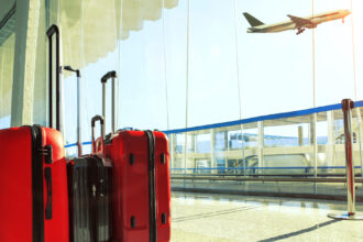 cu cat a scumpit criza din golf biletele de avion si care sunt cele mai afectate zboruri 69e9d0266541c