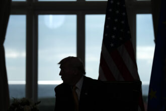 culisele deciziei lui trump de a baga sua in razboi cu iranul de la prezentarea lui netanyahu la opozitia lui vance 69d625f11e227