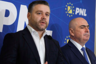 exclusiv ciprian ciucu spune ca nicusor dan nu a adus in discutie varianta fara ilie bolojan noi avem doua optiuni ambele il includ 69e91d1d507ff