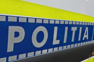focuri de arma in babadag dupa ce politistii au fost amenintati cu o coasa de un barbat cherchelit suspectul bagat la beci 69f35e54c14db
