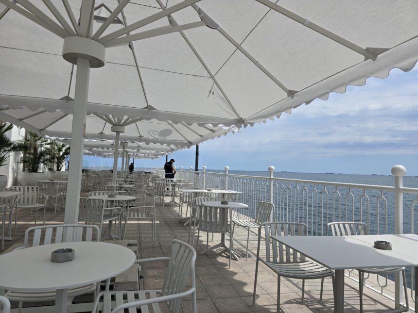 galerie fotovideo se deschide cafeneaua din incinta cazinoului constanta 69f1d773bcab9