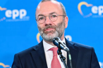 manfred weber liderul ppe suntem foarte ingrijorati de ultimele evolutii din romania 69ef7554348f6