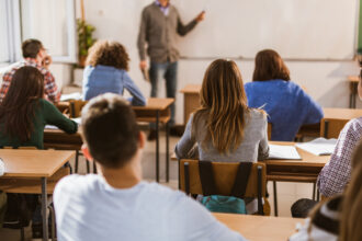 o noua simulare a evaluarii nationale organizata in scoli cati elevi vor sustine probele 69eb7647efa68