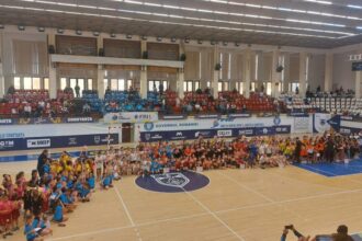 peste 300 de mici handbaliste constantene prezente la festivalul judetean de minihandbal 69d7645fdf632