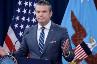 pete hegseth in fata congresului sua nu s au impotmolit in iran sa le fie rusine celor care spun asta 69f2461498073