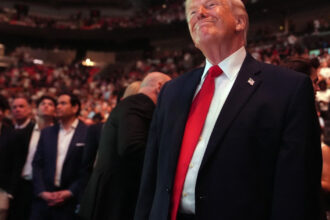presedintele donald trump sustine o propunere facuta pe o retea sociala vrea sa redenumeasca agentia ice in nice 69ef86e087c74