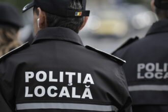 primaria capitalei reorganizeaza politia locala dispar jumatate din functiile de conducere 69f3b739129d8