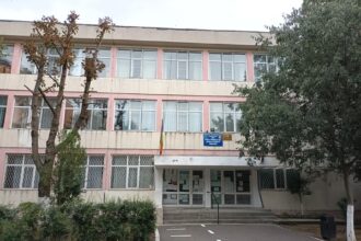 rasturnare de situatie in procesul intentat de scoala nr 6 nicolae titulescu pentru personalitatea juridica iata cum vrea consiliul local sa se termine procesul 69d318b5183ec