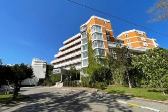 rasturnare de situatie primaria constanta recastiga in instanta terenul de la hotel lido din mamaia 69cdb59430906