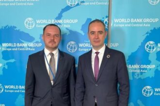 romania a inceput negocierile cu pfizer pentru conversia datoriei de 600 de milioane de euro in medicamente inovatoare 69e1d41c8af9a