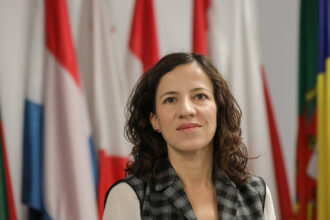 roxana minzatu mizeaza pe orientarea pro europeana a romaniei ma bazez ca va ramane principalul motor al democratiei 69f1fc2db6404