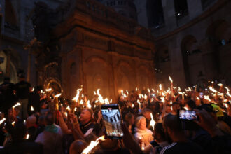 sfanta lumina va fi adusa astazi in romania de la ierusalim care e planul de rezerva daca situatia din orientul mijlociu se complica 69d9debf4549d
