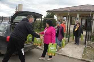 solidaritate si speranta pentru 350 de persoane defavorizate din cumpana in prag de paste 69d5f04782cfa