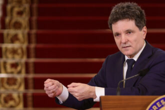 video cum ar fi aflat presedintele nicusor dan despre motiunea psd aur surse 69ef71cf6ef15