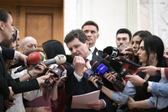video suntem la inceputul unei crize presedintele preia rolul de mediator dar critica tensiunile psd pnl ne am intors la lupta veche 69e122a64dc75