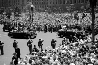 vizita regala britanica la washington din 1939 si petrecerea care a pus la incercare relatiile dintre statele unite si marea britanie 69ee436583f2e