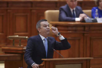 aproape jumatate dintre romani considera motiunea de cenzura psd aur un act politic inutil care va inrautati lucrurile sondaj inscop 6a0c2c800d1ac