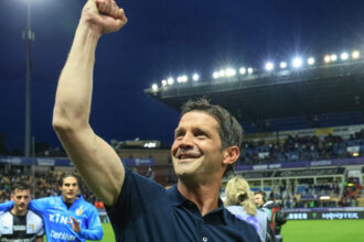 cristi chivu dupa ce inter milano a castigat campionatul italiei cum sarbatoresc o tigara mesaj pentru jucatori 69f842d13f032