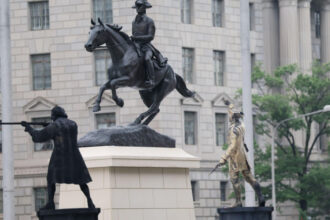 donald trump a reinstalat in washington un monument dedicat unui proprietar de sclavi care fusese indepartat in 2020 6a1853d4e8142