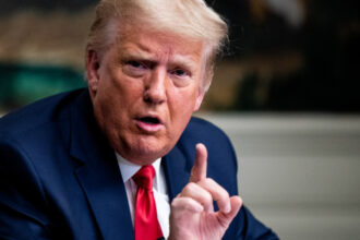 donald trump ameninta din nou iranul ceasul ticaie 6a0a0f18792e1