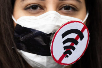 internet cu picatura in iran conexiunea restabilita doar partial dupa trei luni de izolare ne am obisnuit sa induram 6a189da71ec8f
