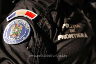 interventie a politistilor de frontiera dupa descoperirea unor fragmente de drona pe plaja belona din eforie nord 6a0efee99b9fc