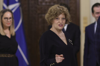 listarea la bursa este un lucru sanatos pentru statul roman ce spune oana gheorghiu despre viitorul postei romane 6a16d90dda100
