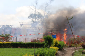 mai multe centre unde erau tratate persoanlele cu ebola au fost incendiate zeci de bolnavi au fugit din spitale in congo 6a14319f2570a