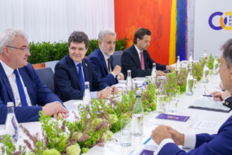 mesajul ucrainei la evenimentul gazduit de nicusor dan la erevan rutele pentru gaz non rusesc sunt singura cale viabila 69f8f2aaad6ff