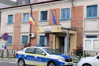 pericol public in navodari un barbat cu probleme psihice ataca oameni si le fura bunurile 69fa7def26d2a
