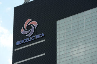 reactia hidroelectrica dupa ce ministerul energiei a anuntat suspendarea presedintelui consiliului de supraveghere acuzat de mita 69fe2713c660f