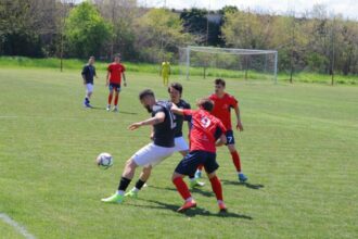 start fara schimbari de lider in play off ul celor trei serii din liga a v a 69f8923e94af4